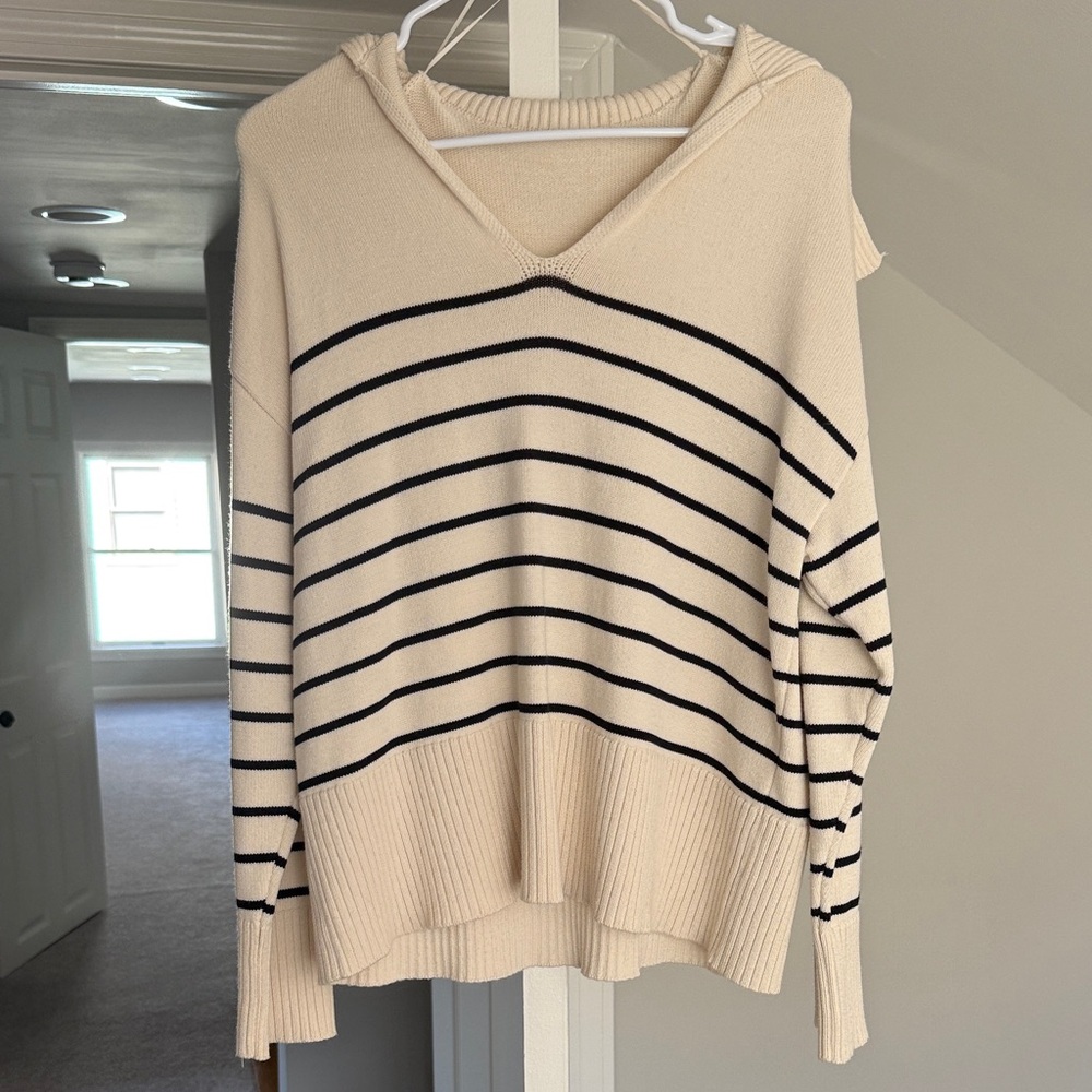 Zara Striped Cream and Black Women's Sweater